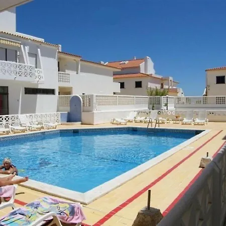 Oura T1 200m Appartement *